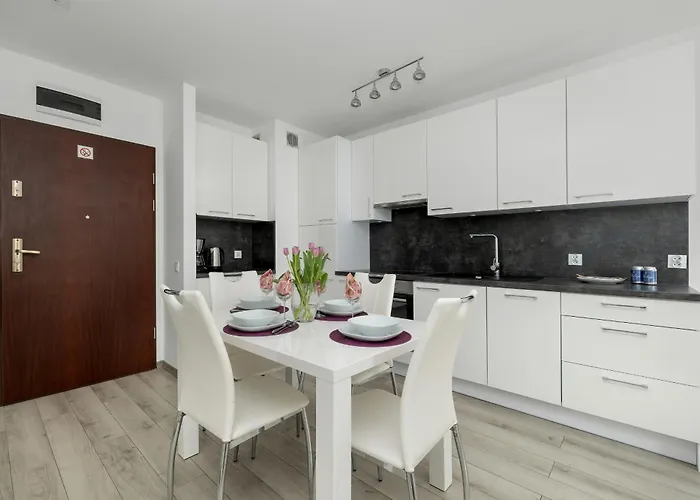 Funkcjonalne I Komfortowe Sun Seasons 24 W Kolobrzegu By Renters Апартаменты *