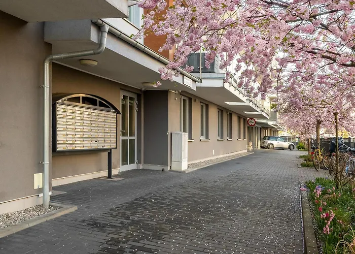 Funkcjonalne I Komfortowe Sun Seasons 24 W Kolobrzegu By Renters *