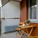 Funkcjonalne I Komfortowe Sun Seasons 24 W Kolobrzegu By Renters Apartment