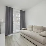 Funkcjonalne I Komfortowe Sun Seasons 24 W Kolobrzegu By Renters * 코워브제크