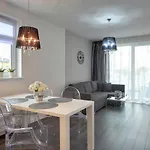 Funkcjonalne I Komfortowe Sun Seasons 24 W Kolobrzegu By Renters * Kolobrzeg