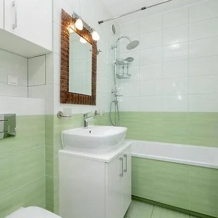 Funkcjonalne I Komfortowe Sun Seasons 24 W Kolobrzegu By Renters