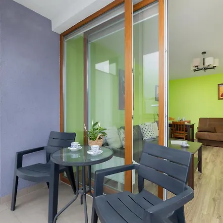 Funkcjonalne I Komfortowe Sun Seasons 24 W Kolobrzegu By Renters