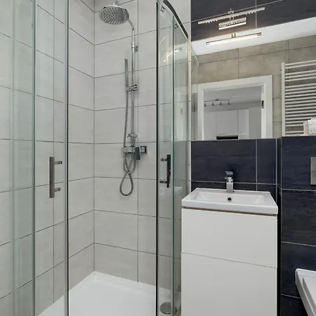 Apartament Funkcjonalne I Komfortowe Sun Seasons 24 W Kołobrzegu By Renters